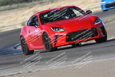 media/Sep-15-2024-Speed Ventures (Sun) [[7a54f7ed2f]]/86 Group/Session 1 (Outside Grapevine)/